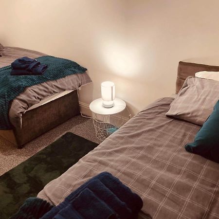 Luxury Suite 3 Bed Apartment Sleeps 6-8 Blackpool Eksteriør bilde