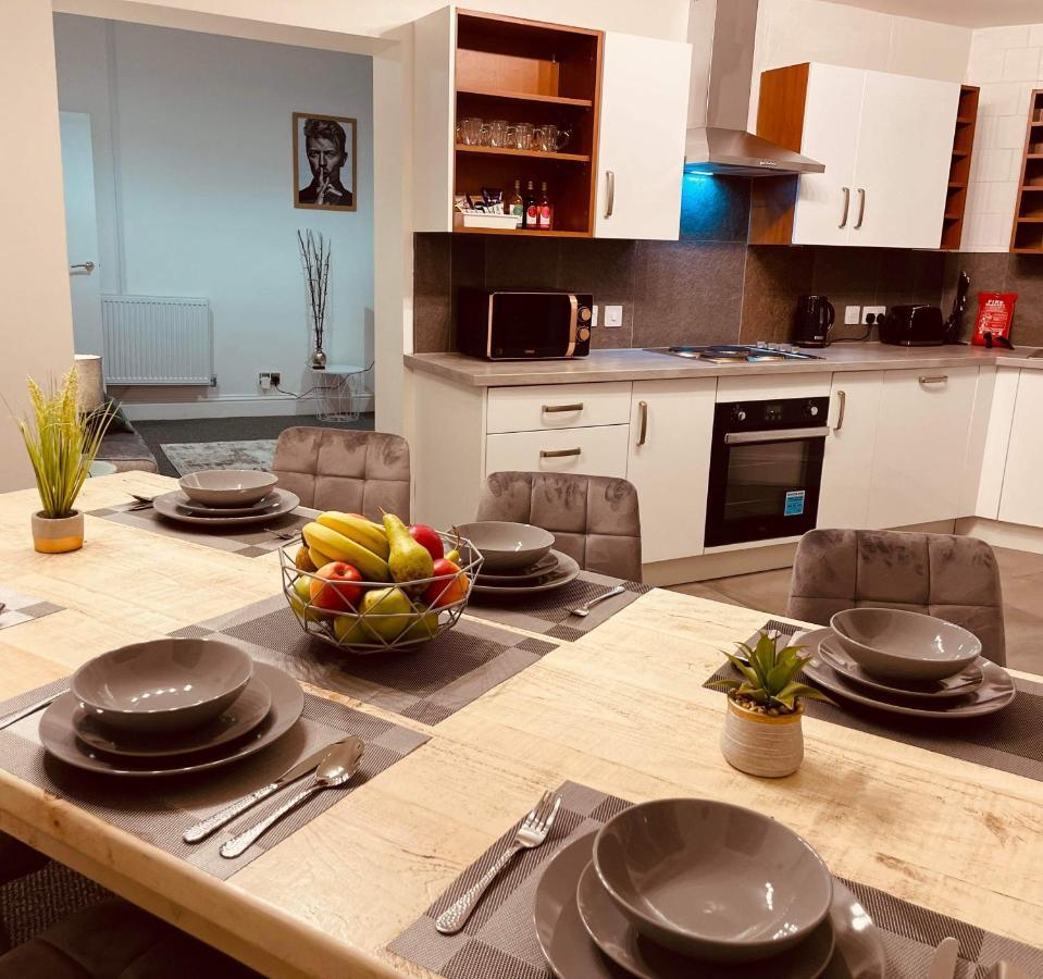 Luxury Suite 3 Bed Apartment Sleeps 6-8 Blackpool Eksteriør bilde