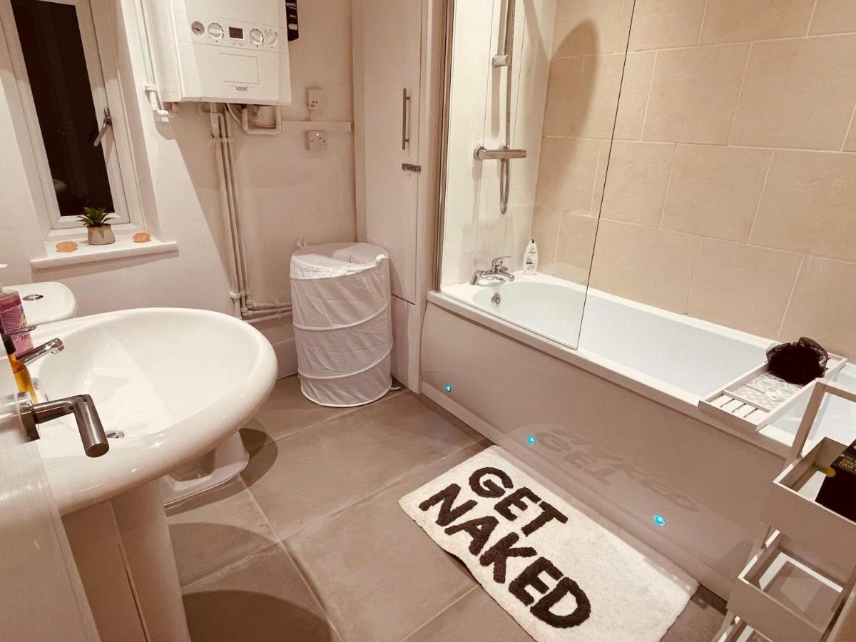 Luxury Suite 3 Bed Apartment Sleeps 6-8 Blackpool Eksteriør bilde
