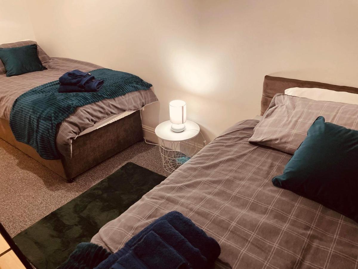 Luxury Suite 3 Bed Apartment Sleeps 6-8 Blackpool Eksteriør bilde